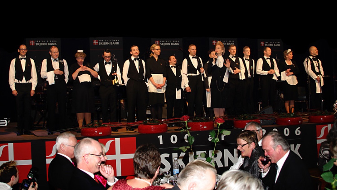 jubilæum-sjove-tjenere-cafe-kolbert